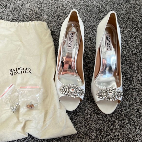 Badgley Mischka Shoes - Badgley Mischka white jeweled pumps